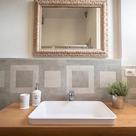 Colle Del Vento Apartamento *