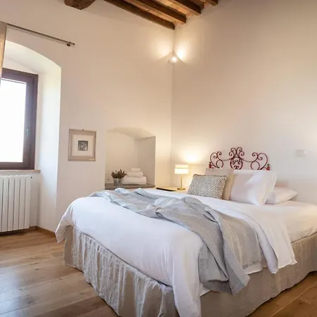 Colle Del Vento Apartament