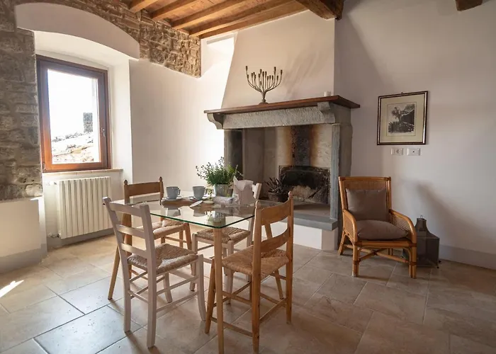 Colle Del Vento * 托迪