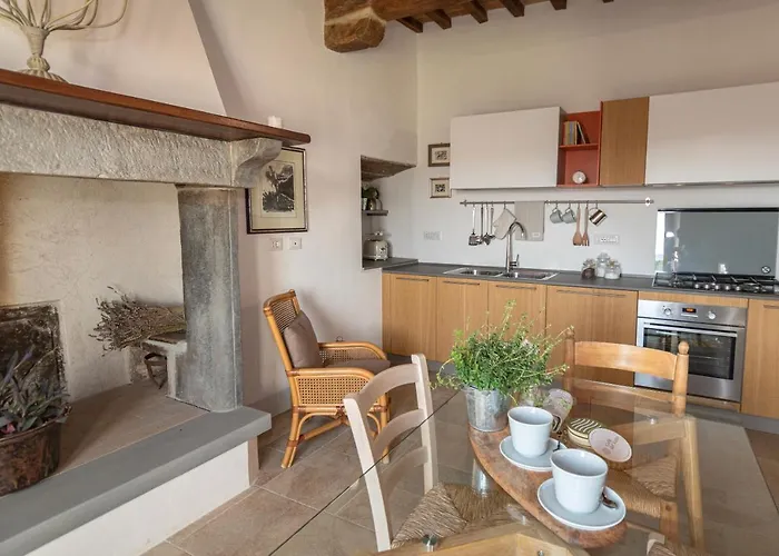 公寓 Colle Del Vento 托迪